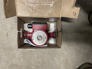Циркуляционный насос Grundfos UPS 25-40 N 180 230В (5 фото из 9)
