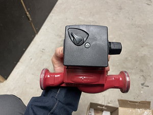 Циркуляционный насос Grundfos UPS 25-40 N 180 230В (4 фото из 9)