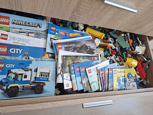 Lego klotsid City, Minecraft, Tecnik jne (1 foto / 3)
