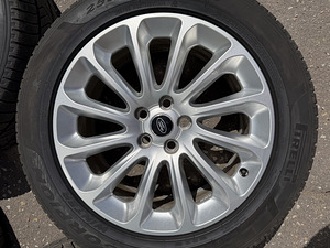 20" оригинальные диски Land Rover 5x120 + 255/55/20 m+s 5мм (3 фото из 10)