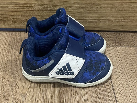 Кроссовки Adidas размер 20