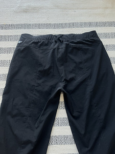 Vintage Adidas dressipüksid - Suurus L (2 foto / 3)