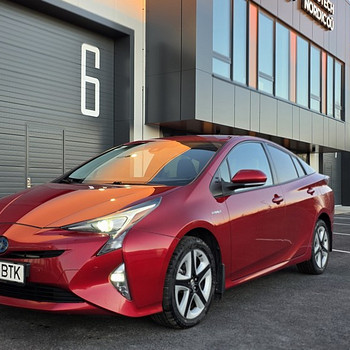 Toyota Prius 2016, 1.8 hübriid 72kW/37kW, automaat