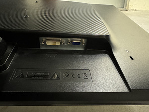 Монитор BenQ (2 фото из 4)