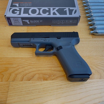 НОВЫЙ UMAREX Glock 17 gen 5 Airsoft 6mm пистолет CO2 Blowbac