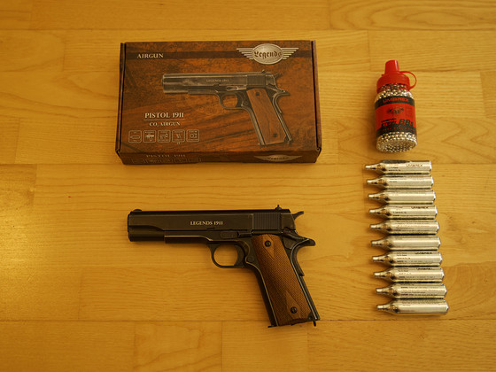 UUS UMAREX LEGENDS M1911 õhupüstol 4,5mm CO2 Blowback