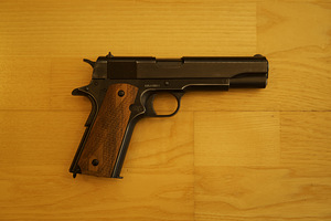 UUS UMAREX LEGENDS M1911 õhupüstol 4,5mm CO2 Blowback (3 foto / 10)