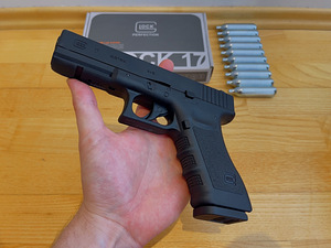 НОВЫЙ UMAREX Glock 17 gen 3 пневматический пистолет 4,5 мм C (6 фото из 10)