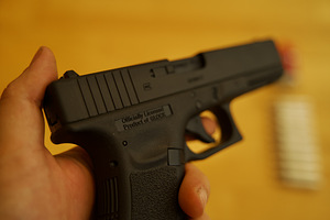 UUS UMAREX Glock 17 gen 3 õhupüstol 4,5mm CO2 Blowback (9 foto / 9)