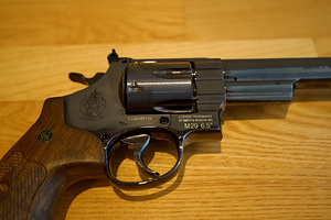 НОВЫЙ UMAREX SMITH & WESSON M29 6,5" 4,5mm CO2 воздушный рев (6 фото из 10)
