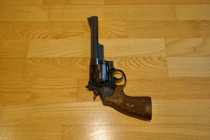 НОВЫЙ UMAREX SMITH & WESSON M29 6,5" 4,5mm CO2 воздушный рев (4 фото из 10)