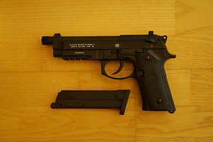 UUS UMAREX BERETTA M9A3 õhkrelv 4,5mm CO2 Blowback (6 foto / 9)