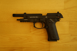 UUS UMAREX BERETTA M9A3 õhkrelv 4,5mm CO2 Blowback (7 foto / 9)