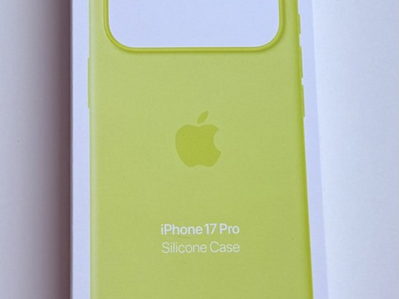 Apple iPhone 17 Pro Silicone Case with Magsafe , Neon Yellow