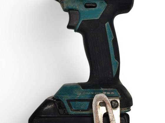 Akutrell Makita DTD153 + aku 5.0Ah
