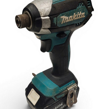 Akutrell Makita DTD153 + aku 5.0Ah