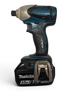 Аккумуляторная дрель Makita BDT140 + акку 4.0Ач (3 фото из 4)