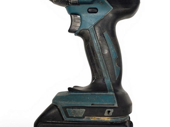 Akutrell Makita DTD129 + aku 4.0Ah