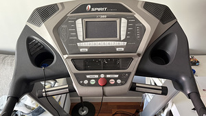 Беговая дорожка Spirit XT385 (3 фото из 6)