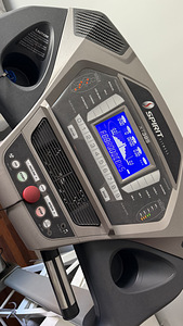 Беговая дорожка Spirit XT385 (5 фото из 6)