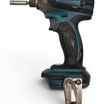 Akutrell Makita DTD146 ilma akuta