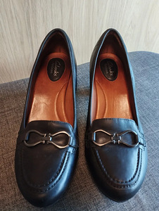 Кожаные туфли Clarks 40, стелька 26см (1 фото из 3)