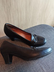 Кожаные туфли Clarks 40, стелька 26см (3 фото из 3)
