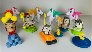 Kinder joy ja tavalised mänguasjad (7 foto / 10)