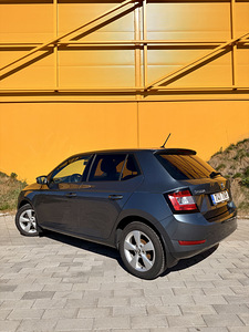 Škoda Fabia (6 фото из 15)