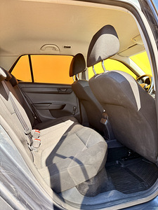 Škoda Fabia (12 фото из 15)