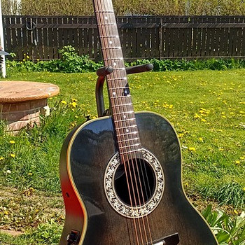 Ovation 3712 Pinnacle Series Deep bowl el.akust kitarr