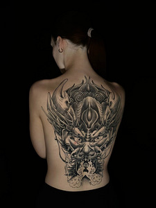 Täätoveerimine ja augustamine VEAN TATTOO Pärnu stuudios (10 foto / 10)