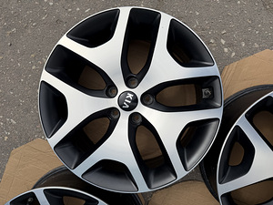 19" оригинальные диски Kia 5x114,3 + датчики (7 фото из 10)