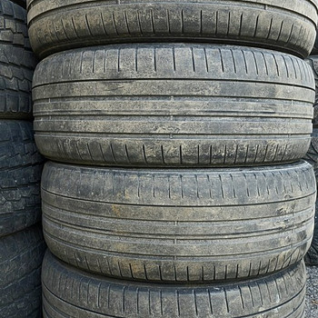 Шины R19 235 50 19 Pirelli 4-5мм 4шт