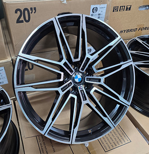 R20 veljed 5x112 BMW G seeria uued 500/700 (3 foto / 3)