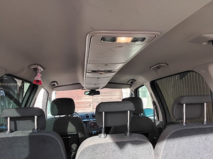 Ford Galaxy (5 фото из 8)