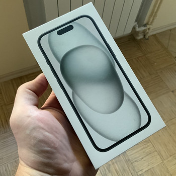 iPhone 15 128 new unopened