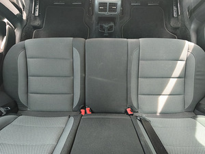 Volkswagen Golf Tech Package 2.0 (4 foto / 10)