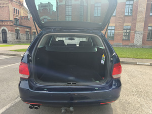 Volkswagen Golf Tech Package 2.0 (9 foto / 10)