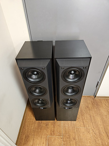 KEF Model 105/3 High-End 4-Way Loudspeaker+ KEF KUBE (4 foto / 9)