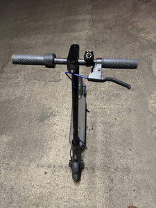 Xiaomi mi electric scooter 3 (3 фото из 6)