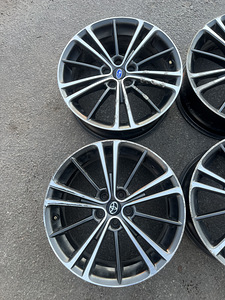 Subaru BRZ, Toyota GT86 veljed 5x100, 7Jx17 ET48 (4 foto / 4)