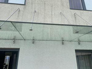 Müüa klaasist varikatus / fassaadiklaasid koos kinnitustega (2 foto / 4)
