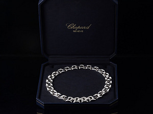 Chopard La Strada White Gold Necklace with Diamonds (1 foto / 4)