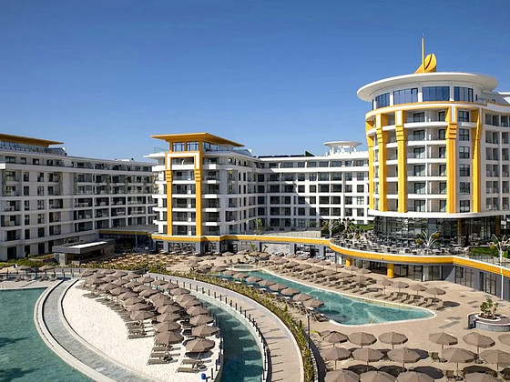 AZURA WORLD HOTEL