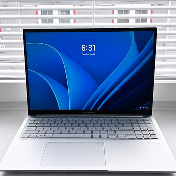 Asus VivoBook 16