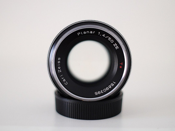 Carl Zeiss Planar 50/1.4 ZE (Canon)