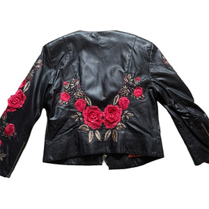 Leather jacket (2 foto / 3)