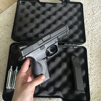 Airsofti püstol