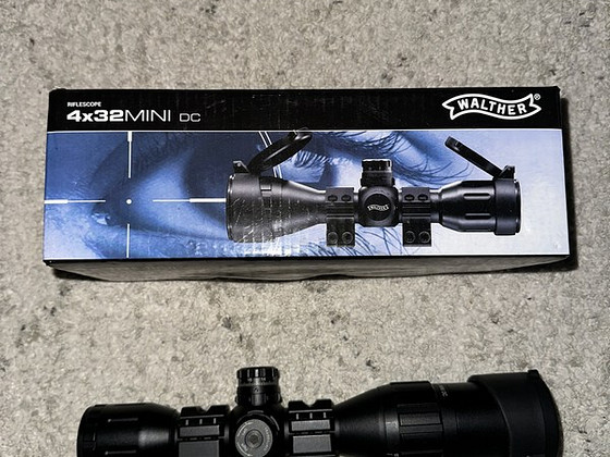 Rifle scope 3x32